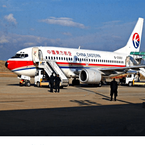 福州机场物流航空快运业稳步发展的原因是什么？